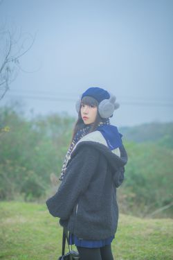 叶子楣女机器人